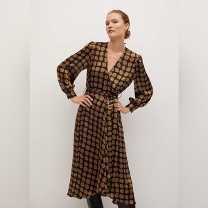 Mango geometric print wrap dress new with tags (caramel and black)